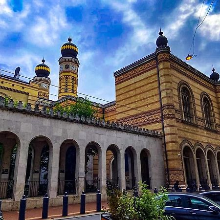 H & A Suite Synagogue Budapest Eksteriør billede
